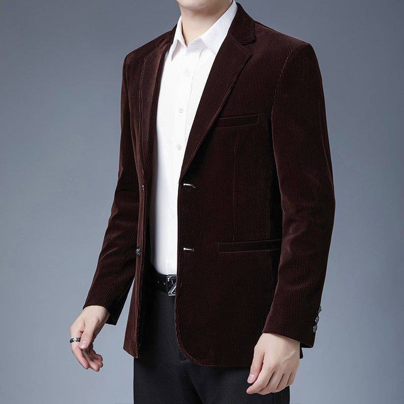 Alt text: Blazer Masculino Executivo em Azul Marinho de Tecido Premium.