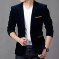 Blazer masculino de veludo outono em tom clássico.