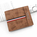 Carteira slim masculina marrom com faixa tricolor vermelho, branco e azul