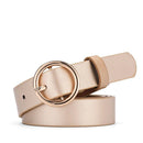 Cinto feminino de couro bege com fivela redonda dourada