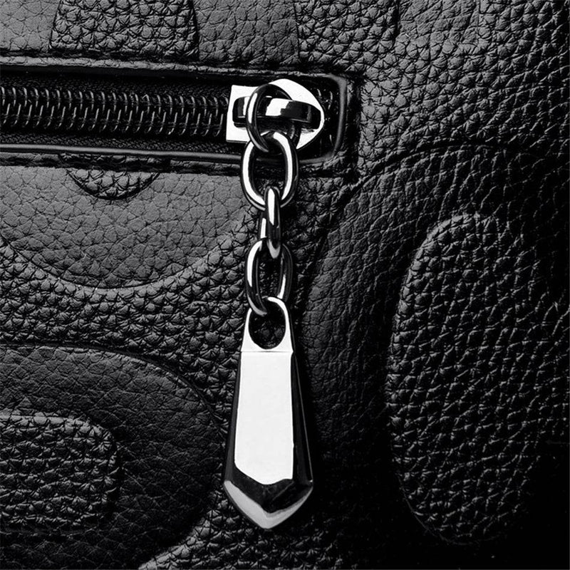 Alt text: Bolsa feminina de couro preto da marca Fiori Class.