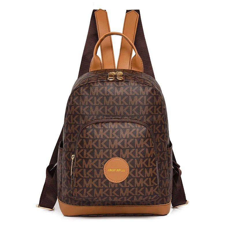 Mochila de Couro Feminina Famous Marrom - Zellum