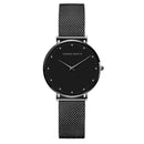 Relógio feminino minimalista preto Hannah Martin com pulseira de malha de aço