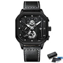 Relógio de pulso preto com mostrador esqueleto, pulseira de couro e cronógrafo