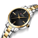 Relógio feminino bicolor prata e dourado com mostrador preto e marcadores de diamante