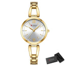 Relógio feminino com caixa dourada, mostrador branco e pulseira em aço inox