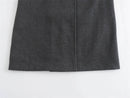 Sobretudo feminino longo cinza com detalhe de costura frontal