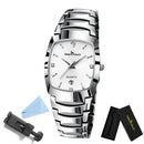 Relógio de aço inoxidável com pulseira segmentada, mostrador branco e calendário