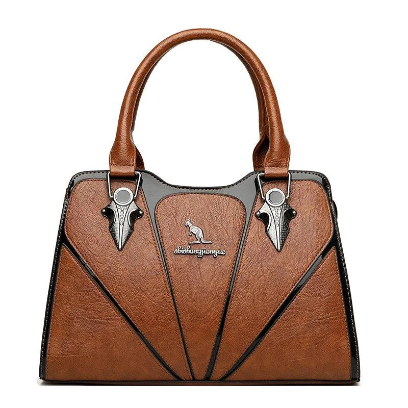 "Imagem de bolsa feminina de couro Monarque preta elegante"