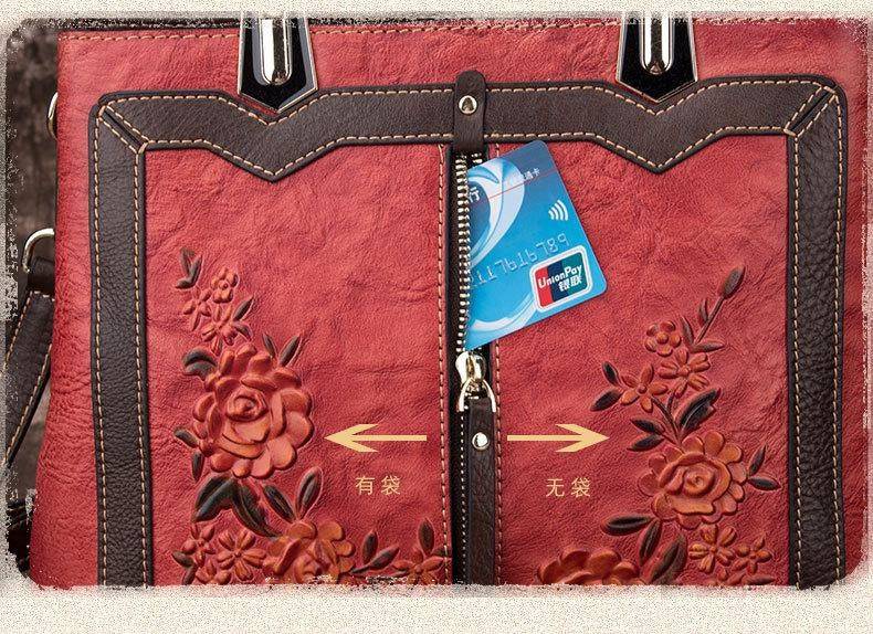 Alt text: Bolsa feminina de couro legítimo preto, elegante e sofisticada.