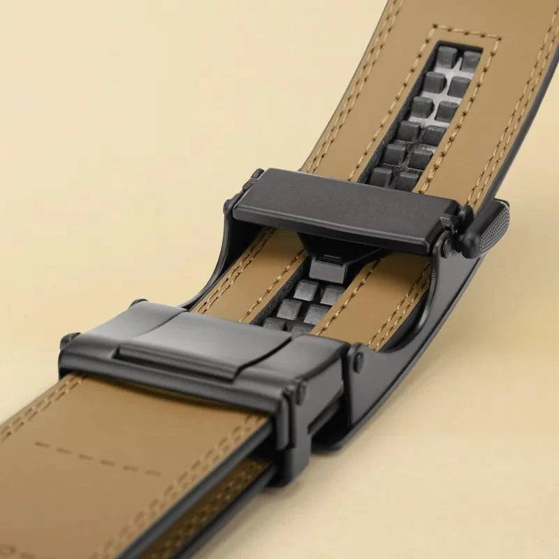 Alt text: Cinto de Couro Genuíno Masculino Timber Marrom Escuro.