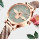 Relógio feminino com mostrador verde sálvia, motivo de abelha e pulseira de malha rose gold