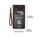 Carteira feminina slim marrom com estampa celestial, bolso para passaporte e smartphone
