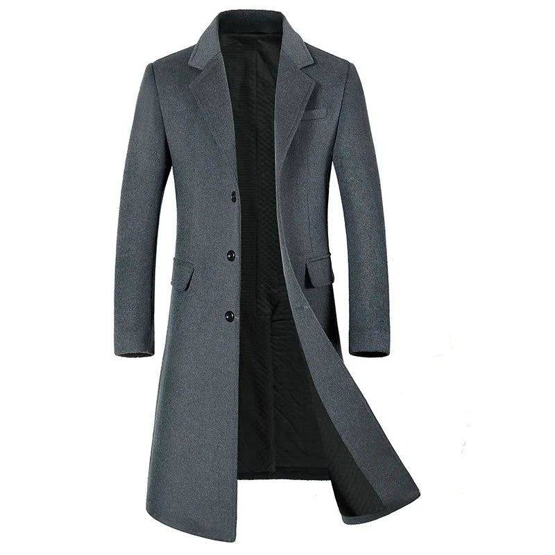 Sobretudo Masculino Longo de Lã Slim cinza com caimento ajustado e lapela clássica. Ideal para compor looks elegantes de inverno.