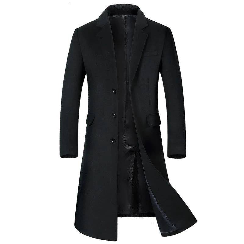 Sobretudo Masculino Longo de Lã Slim preto com lapela clássica e três botões. Modelo elegante para uso diário ou ocasiões especiais.