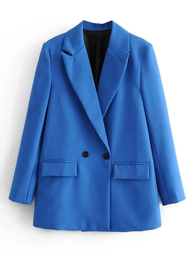 Blazer feminino social básico azul vibrante com fundo branco
