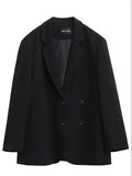 Blazer social feminino oversized preto com corte reto e botões frontais duplos