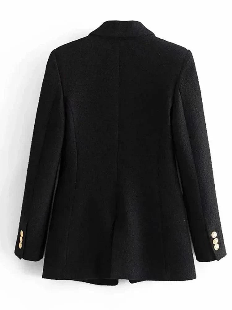 Vista traseira do blazer social feminino preto com botões dourados nas mangas