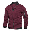 Jaqueta bomber masculina vinho com zíper frontal e detalhes em preto