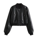 Jaqueta bomber cropped de couro preto com zíper frontal e bolsos