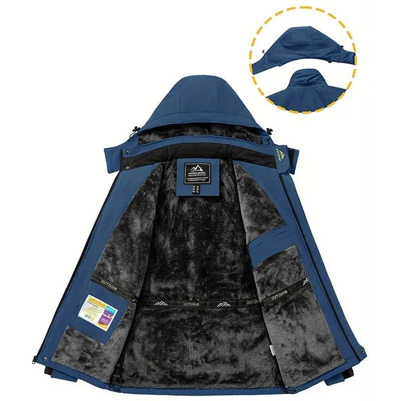 Jaqueta masculina térmica impermeável azul aberta, revelando forro peluciado preto, bolsos internos e detalhes da etiqueta. No canto superior direito, ilustrações mostram o capuz removível e sua capacidade de armazenamento na gola. Conforto e adaptabilidade de alta performance para o inverno.