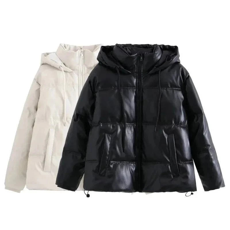 Jaquetas puffer femininas para inverno em couro sintético premium, nas cores preto e bege, com capuz e acolchoamento elegante, garantindo aquecimento com estilo exclusivo.