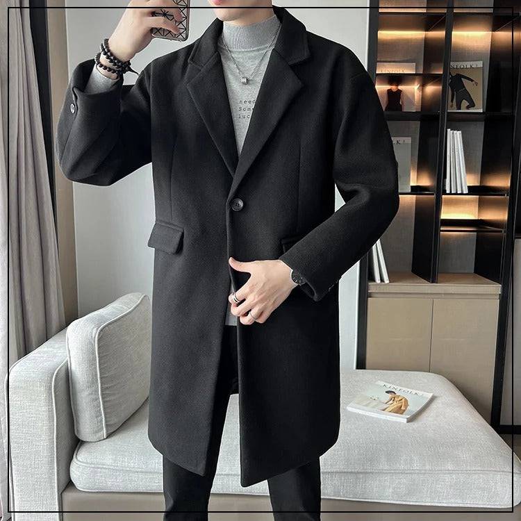 Sobretudo masculino preto de lã com um botão, perfeito para ocasiões formais. Tecido premium e caimento sofisticado.